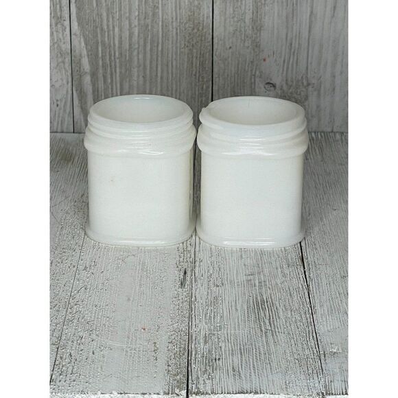 2 Vintage Milk Glass Ponds Cold Cream Jars - Picture 5 of 8